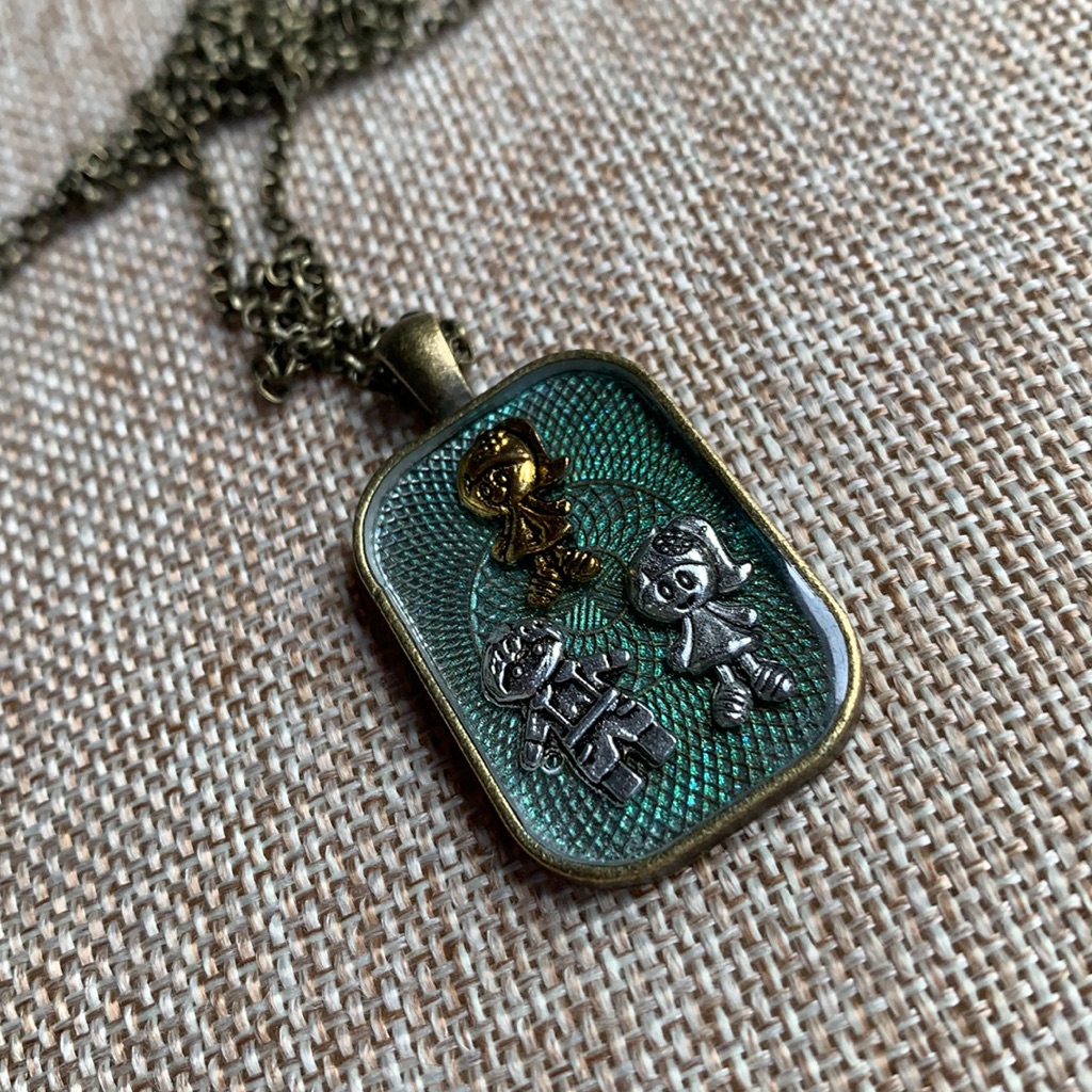 Family Children Necklace 30” Nwot Handmade